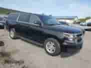 2019 Chevrolet Suburban LT с VIN 1GNSKHKC6KR196332, выставлен на аукционе Copart как лот 71770694 с пробегом 203 189 миль миль и Чистый • Clean title. История ставок и продаж доступна на DreamBid. Изображение 4.