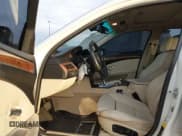 ✅ 2008 BMW 5 Series 528i • VIN: WBANU53548CT13185 • Lot: 43676125. Listed on IAAI with 121,799 mi. Free auction sales archive from the USA and detailed vehicle history report at DreamBid. Image 5.