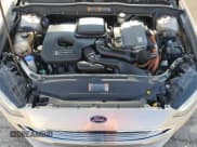 ✅ 2017 Ford Fusion Hybrid S • VIN: 3FA6P0UU1HR246978 • Lot: 64633305. Wystawiony na Copart z przebiegiem 138 119 mil. Bezpłatny archiwum sprzedaży aukcyjnych z USA i szczegółowy raport historii pojazdu na DreamBid. Zdjęcie 11.