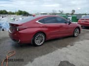 ✅ 2020 Lexus ES • VIN: 58AF21B17LU010218 • Lot: 71432205. Listed on Copart with 131,344 mi. Free auction sales archive from the USA and detailed vehicle history report at DreamBid. Image 3.