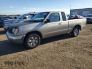 ✅ 2000 Nissan Frontier XE • VIN: 1N6DD26S4YC340673 • Lot: 92228425. Wystawiony na Copart z przebiegiem 113 656 mil. Bezpłatny archiwum sprzedaży aukcyjnych z USA i szczegółowy raport historii pojazdu na DreamBid. Zdjęcie 1.