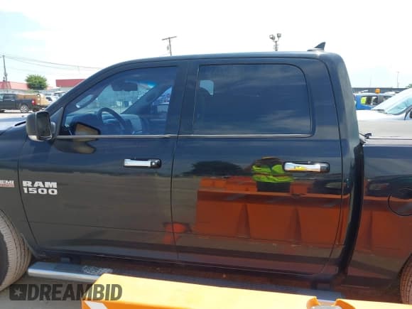 ✅ 2013 Ram 1500 Big Horn • VIN: 1C6RR6LT5DS545229 • Лот: 42603276. Опубликован ранее на IAAI с пробегом 133 624 миль. Бесплатный доступ к архиву аукционных продаж из США и подробный отчёт об истории автомобиля на DreamBid. Изображение 14.