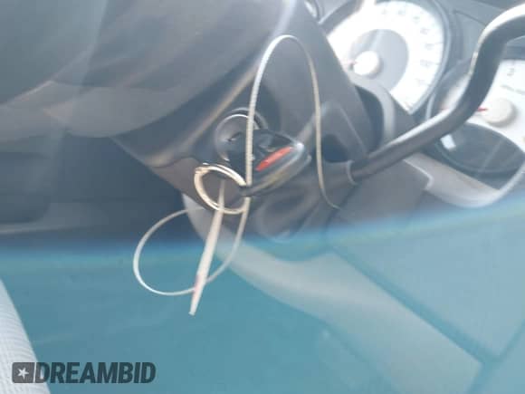 2008 Dodge Dakota SXT z VIN 1D7HW38K48S522497, wystawiony jako IAAI lot #42104761 z przebiegiem 244 129 mil mil oraz . Historia ofert i sprzedaży dostępna na DreamBid. Obrazek 11.