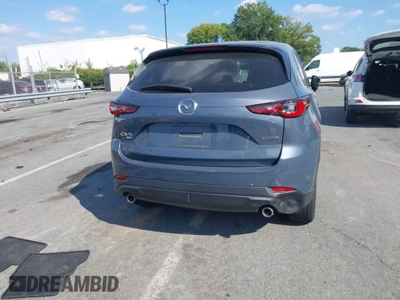 ✅ 2023 Mazda CX-5 S Carbon Edition • VIN: JM3KFBCM6P0252838 • Lot: 43248566. Wystawiony na IAAI z przebiegiem 37 599 mil. Bezpłatny archiwum sprzedaży aukcyjnych z USA i szczegółowy raport historii pojazdu na DreamBid. Zdjęcie 16.