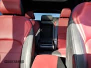 ✅ 2024 Infiniti QX50 Sport • VIN: 3PCAJ5FB7RF112414 • Lot: 42352175. Wystawiony na Copart z przebiegiem Nie podano. Bezpłatny archiwum sprzedaży aukcyjnych z USA i szczegółowy raport historii pojazdu na DreamBid. Zdjęcie 10.