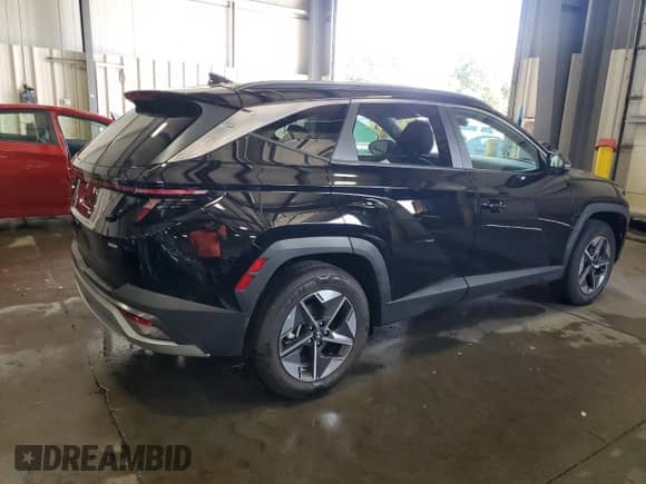 2025 Hyundai Tucson SEL Convenience with VIN 3KMJCCDEXSE016037, listed as a Copart auction lot 70138645 with 1,497 mi miles and Salvage title. Bid and sale history available at DreamBid. Image 3.