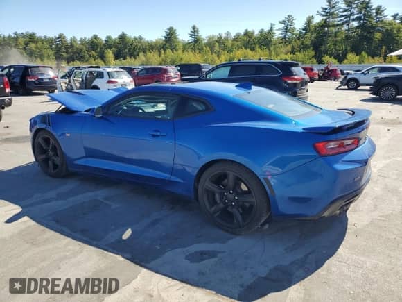 ✅ 2018 Chevrolet Camaro 2SS • VIN: 1G1FH1R7XJ0142312 • Lot: 81422905. Wystawiony na Copart z przebiegiem 114 477 mil. Bezpłatny archiwum sprzedaży aukcyjnych z USA i szczegółowy raport historii pojazdu na DreamBid. Zdjęcie 2.