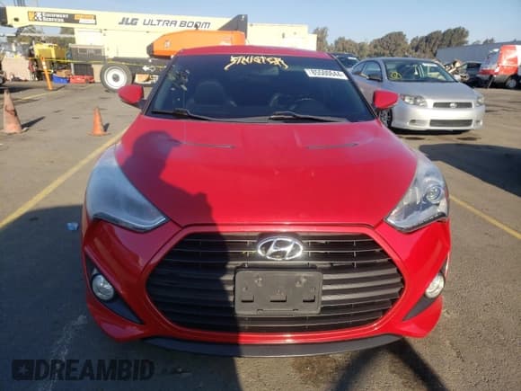 ✅ 2013 Hyundai Veloster Turbo • VIN: KMHTC6AE6DU177812 • Lot: 85500644. Wystawiony na Copart z przebiegiem 115 181 mil. Bezpłatny archiwum sprzedaży aukcyjnych z USA i szczegółowy raport historii pojazdu na DreamBid. Zdjęcie 5.