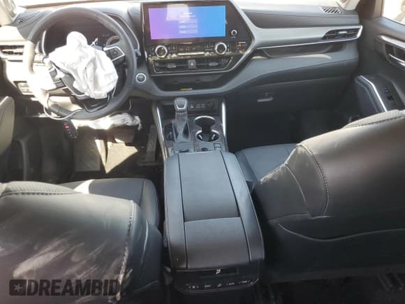 ✅ 2024 Toyota Highlander Hybrid Limited • VIN: 5TDXBRCH1RS614922 • Lot: 81914545. Wystawiony na Copart z przebiegiem 22 964 mil. Bezpłatny archiwum sprzedaży aukcyjnych z USA i szczegółowy raport historii pojazdu na DreamBid. Zdjęcie 8.