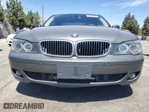 ✅ 2008 BMW 7 Series 750i • VIN: WBAHL83548DT13554 • Lot: 69658185. Listed on Copart with 139,347 mi. Free auction sales archive from the USA and detailed vehicle history report at DreamBid. Image 5.