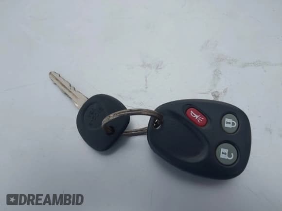 ✅ 2003 Chevrolet Suburban LS • VIN: 1GNEC16T13J250647 • Лот: 41901480. Опубликован ранее на IAAI с пробегом 225 335 миль. Бесплатный доступ к архиву аукционных продаж из США и подробный отчёт об истории автомобиля на DreamBid. Изображение 11.