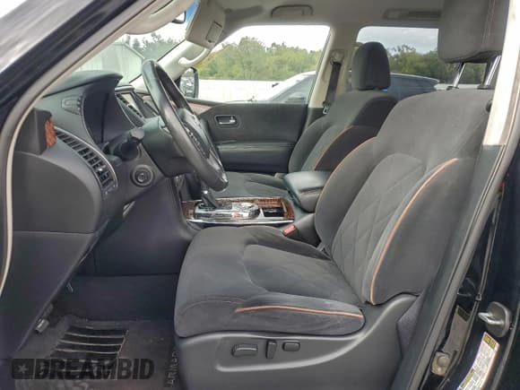 ✅ 2017 Nissan Armada Platinum • VIN: JN8AY2ND4H9001605 • Лот: 94578315. Опубликован ранее на Copart с пробегом Не указан. Бесплатный доступ к архиву аукционных продаж из США и подробный отчёт об истории автомобиля на DreamBid. Изображение 7.