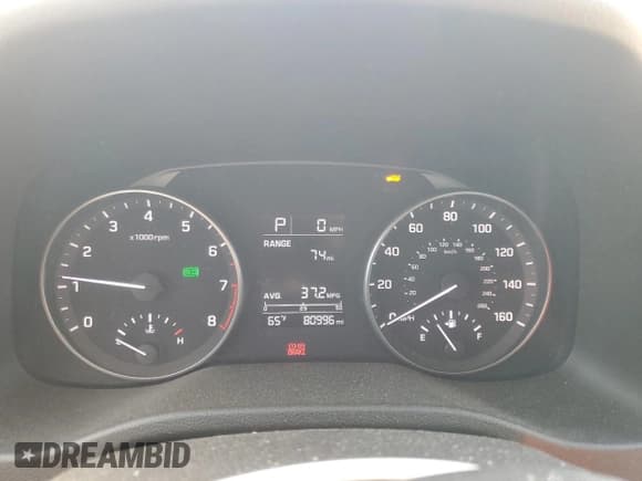 ✅ 2017 Hyundai Elantra SE • VIN: 5NPD84LF2HH116476 • Lot: 82630345. Listed on Copart with 80,996 mi. Free auction sales archive from the USA and detailed vehicle history report at DreamBid. Image 9.