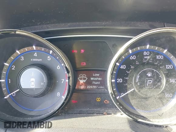 ✅ 2013 Hyundai Sonata GLS • VIN: 5NPEB4AC7DH645916 • Lot: 43438970. Listed on IAAI with 220,787 mi. Free auction sales archive from the USA and detailed vehicle history report at DreamBid. Image 7.