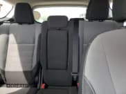 ✅ 2014 Ford Escape SE • VIN: 1FMCU0GX9EUD57239 • Lot: 56559905. Wystawiony na Copart z przebiegiem 88 145 mil. Bezpłatny archiwum sprzedaży aukcyjnych z USA i szczegółowy raport historii pojazdu na DreamBid. Zdjęcie 10.