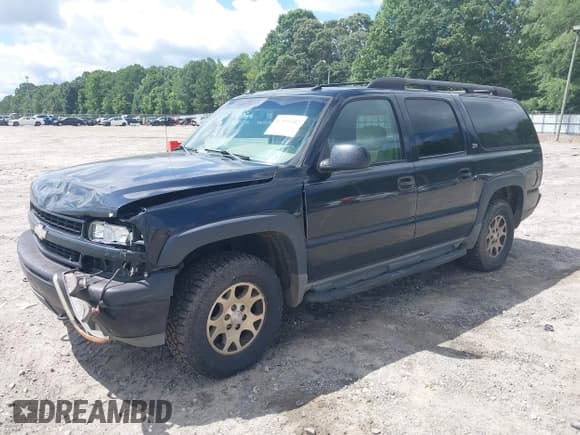 ✅ 2004 Chevrolet Suburban Z71 • VIN: 3GNFK16Z74G158523 • Лот: 42495502. Опубликован ранее на IAAI с пробегом 303 931 миль. Бесплатный доступ к архиву аукционных продаж из США и подробный отчёт об истории автомобиля на DreamBid. Изображение 2.