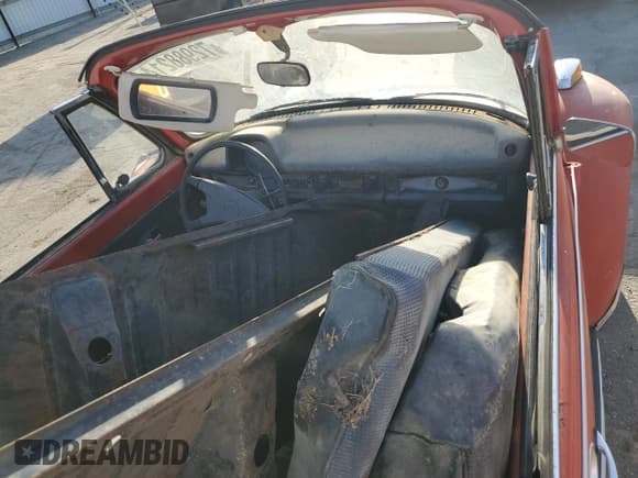 ✅ 1973 Volkswagen Beetle • VIN: 1532994213 • Lot: 72988214. Wystawiony na Copart z przebiegiem 2 600 mil. Bezpłatny archiwum sprzedaży aukcyjnych z USA i szczegółowy raport historii pojazdu na DreamBid. Zdjęcie 8.