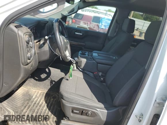 ✅ 2020 Chevrolet Silverado 1500 LT • VIN: 3GCUYDED1LG338830 • Lot: 70408964. Wystawiony na Copart z przebiegiem 121 827 mil. Bezpłatny archiwum sprzedaży aukcyjnych z USA i szczegółowy raport historii pojazdu na DreamBid. Zdjęcie 7.