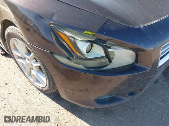 ✅ 2014 Nissan Maxima SV • VIN: 1N4AA5AP7EC430615 • Lot: 40795325. Listed on IAAI with 235,160 mi. Free auction sales archive from the USA and detailed vehicle history report at DreamBid. Image 17.