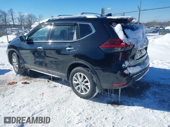 ✅ 2018 Nissan Rogue S • VIN: 5N1AT2MV7JC831813 • Лот: 41339375. Опубликован ранее на IAAI с пробегом 57 627 миль. Бесплатный доступ к архиву аукционных продаж из США и подробный отчёт об истории автомобиля на DreamBid. Изображение 3.