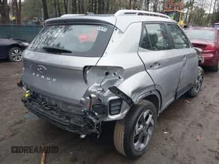 ✅ 2024 Hyundai Venue SEL • VIN: KMHRC8A39RU318304 • Lot: 41471620. Listed on IAAI with 11,890 mi. Free auction sales archive from the USA and detailed vehicle history report at DreamBid. Image 4.