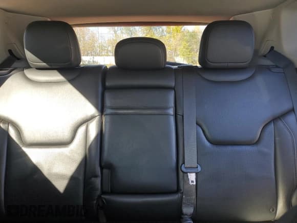 ✅ 2018 Jeep Compass Limited • VIN: 3C4NJDCB7JT135651 • Lot: 89847275. Listed on Copart with 278,153 mi. Free auction sales archive from the USA and detailed vehicle history report at DreamBid. Image 10.