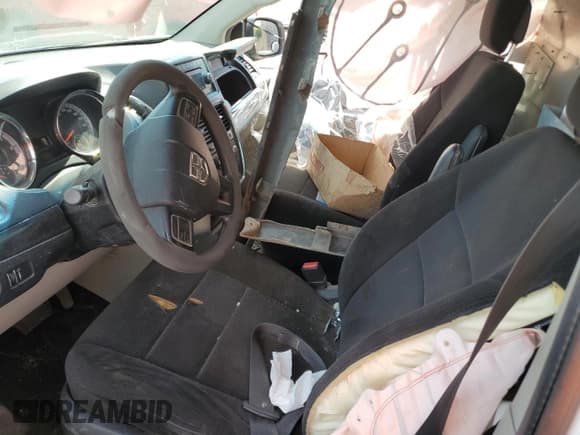 ✅ 2013 Dodge Grand Caravan SE • VIN: 2C4RDGBG0DR503277 • Lot: 65592155. Wystawiony na Copart z przebiegiem Nie podano. Bezpłatny archiwum sprzedaży aukcyjnych z USA i szczegółowy raport historii pojazdu na DreamBid. Zdjęcie 7.