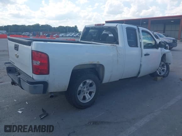 ✅ 2009 Chevrolet Silverado 1500 Work Truck • VIN: 1GCEC19X99Z139393 • Lot: 43341180. Listed on IAAI with 203,296 mi. Free auction sales archive from the USA and detailed vehicle history report at DreamBid. Image 4.
