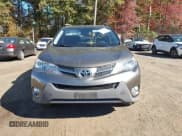 ✅ 2013 Toyota RAV4 XLE • VIN: JTMRFREV7DD009985 • Lot: 43473065. Wystawiony na IAAI z przebiegiem 104 529 mil. Bezpłatny archiwum sprzedaży aukcyjnych z USA i szczegółowy raport historii pojazdu na DreamBid. Zdjęcie 11.