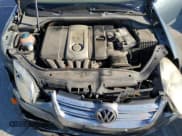 ✅ 2006 Volkswagen Jetta 2.5L • VIN: 3VWSG71K46M740456 • Лот: 85189015. Опубликован ранее на Copart с пробегом 240 020 миль. Бесплатный доступ к архиву аукционных продаж из США и подробный отчёт об истории автомобиля на DreamBid. Изображение 11.