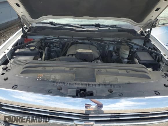 ✅ 2015 Chevrolet Silverado 2500HD Work Truck • VIN: 1GC0CUEG0FZ508462 • Lot: 53949005. Wystawiony na Copart z przebiegiem 265 120 mil. Bezpłatny archiwum sprzedaży aukcyjnych z USA i szczegółowy raport historii pojazdu na DreamBid. Zdjęcie 11.