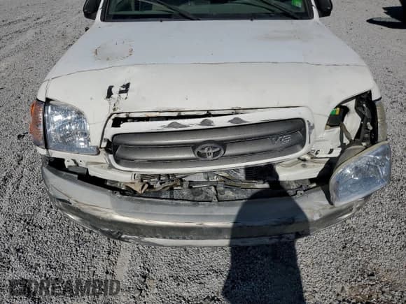 ✅ 2003 Toyota Sequoia SR5 • VIN: 5TDBT44AX3S140262 • Лот: 80330625. Опубликован ранее на Copart с пробегом 257 720 миль. Бесплатный доступ к архиву аукционных продаж из США и подробный отчёт об истории автомобиля на DreamBid. Изображение 12.