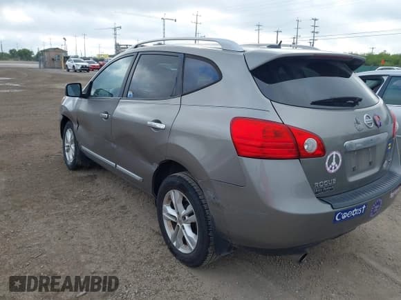 ✅ 2013 Nissan Rogue SL • VIN: JN8AS5MT8DW500625 • Lot: 42732430. Listed on IAAI with 165,713 mi. Free auction sales archive from the USA and detailed vehicle history report at DreamBid. Image 3.