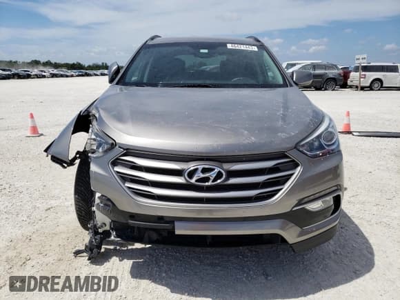 ✅ 2017 Hyundai Santa Fe 2.4L • VIN: 5XYZU3LB4HG381139 • Лот: 46421443. Опубликован ранее на Copart с пробегом 73 306 миль. Бесплатный доступ к архиву аукционных продаж из США и подробный отчёт об истории автомобиля на DreamBid. Изображение 5.