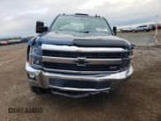 ✅ 2015 Chevrolet Silverado 2500HD LT • VIN: 1GC1KVE88FF593865 • Лот: 87420875. Опубликован ранее на Copart с пробегом Не указан. Бесплатный доступ к архиву аукционных продаж из США и подробный отчёт об истории автомобиля на DreamBid. Изображение 5.