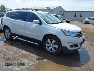 ✅ 2017 Chevrolet Traverse Premier • VIN: 1GNKVJKD1HJ324202 • Лот: 42986786. Опубликован ранее на IAAI с пробегом 113 671 миль. Бесплатный доступ к архиву аукционных продаж из США и подробный отчёт об истории автомобиля на DreamBid. Изображение 1.