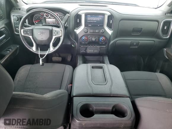 ✅ 2021 Chevrolet Silverado 1500 LT Trail Boss • VIN: 1GCPYFED3MZ427194 • Lot: 73638434. Wystawiony na Copart z przebiegiem 62 085 mil. Bezpłatny archiwum sprzedaży aukcyjnych z USA i szczegółowy raport historii pojazdu na DreamBid. Zdjęcie 8.