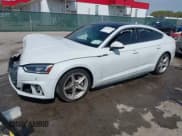✅ 2018 Audi A5 Sportback Prestige • VIN: WAUFNCF54JA040364 • Лот: 42022213. Опубликован ранее на IAAI с пробегом 140 301 миль. Бесплатный доступ к архиву аукционных продаж из США и подробный отчёт об истории автомобиля на DreamBid. Изображение 2.