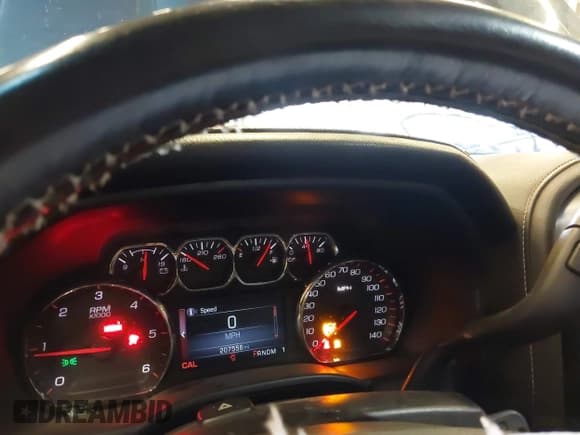 ✅ 2015 GMC Sierra 2500HD SLE • VIN: 1GT12YEG2FF621989 • Lot: 41643601. Listed on IAAI with 207,556 mi. Free auction sales archive from the USA and detailed vehicle history report at DreamBid. Image 7.