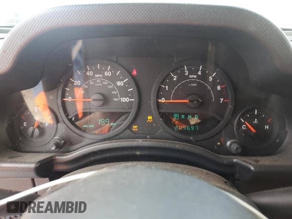 ✅ 2009 Jeep Wrangler X • VIN: 1J4FA24179L742536 • Лот: 83971805. Опубликован ранее на Copart с пробегом 209 697 миль. Бесплатный доступ к архиву аукционных продаж из США и подробный отчёт об истории автомобиля на DreamBid. Изображение 9.