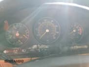 ✅ 1983 Mercedes-Benz 380 SL • VIN: WDBBA45A4DB023966 • Lot: 74597714. Wystawiony na Copart z przebiegiem 73 642 mil. Bezpłatny archiwum sprzedaży aukcyjnych z USA i szczegółowy raport historii pojazdu na DreamBid. Zdjęcie 9.