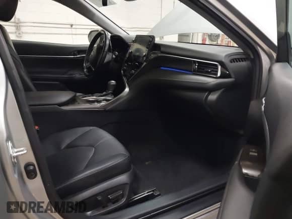 2021 Toyota Camry XSE with VIN 4T1K61BK4MU030236, listed as a IAAI auction lot 41723055 with 117,435 mi miles and . Bid and sale history available at DreamBid. Image 5.