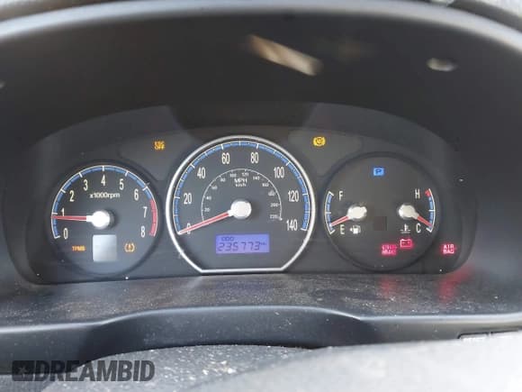 ✅ 2008 Hyundai Santa Fe GLS • VIN: 5NMSG13D88H220412 • Lot: 43729510. Listed on IAAI with 235,773 mi. Free auction sales archive from the USA and detailed vehicle history report at DreamBid. Image 7.