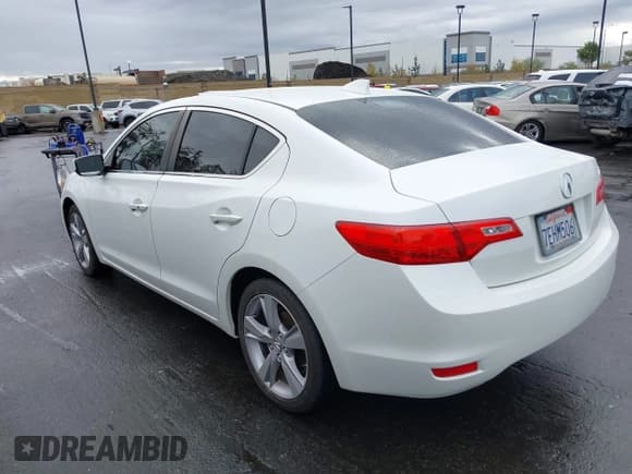 ✅ 2014 Acura ILX • VIN: 19VDE1F36EE014082 • Lot: 43759772. Listed on IAAI with 138,921 mi. Free auction sales archive from the USA and detailed vehicle history report at DreamBid. Image 14.