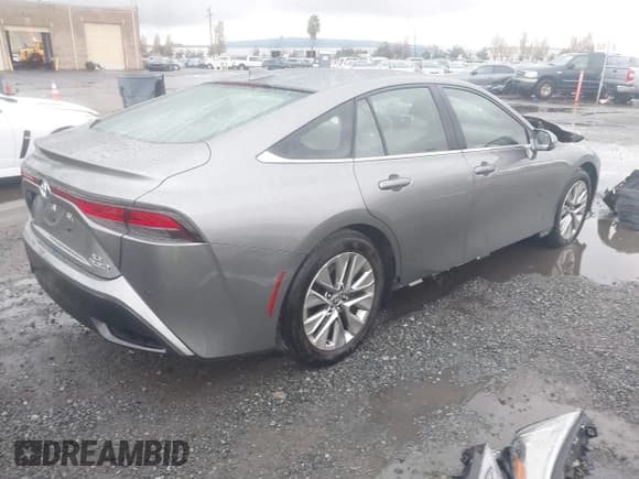 ✅ 2022 Toyota Mirai XLE • VIN: JTDAAAAA0NA004159 • Lot: 41632449. Wystawiony na IAAI z przebiegiem 18 455 mil. Bezpłatny archiwum sprzedaży aukcyjnych z USA i szczegółowy raport historii pojazdu na DreamBid. Zdjęcie 4.