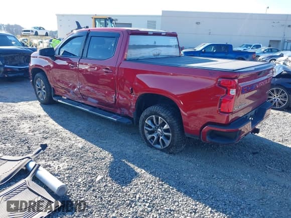 ✅ 2022 Chevrolet Silverado 1500 RST • VIN: 1GCUYEET7NZ197228 • Лот: 41252472. Опубликован ранее на IAAI с пробегом 56 263 миль. Бесплатный доступ к архиву аукционных продаж из США и подробный отчёт об истории автомобиля на DreamBid. Изображение 3.