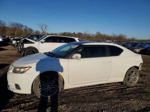✅ 2012 Scion tC • VIN: JTKJF5C7XC3027789 • Lot: 80050134. Listed on Copart with 142,307 mi. Free auction sales archive from the USA and detailed vehicle history report at DreamBid. Image 1.