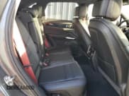 ✅ 2023 Porsche Cayenne Turbo • VIN: WP1AF2AY0PDA20298 • Lot: 90679445. Wystawiony na Copart z przebiegiem 20 556 mil. Bezpłatny archiwum sprzedaży aukcyjnych z USA i szczegółowy raport historii pojazdu na DreamBid. Zdjęcie 11.