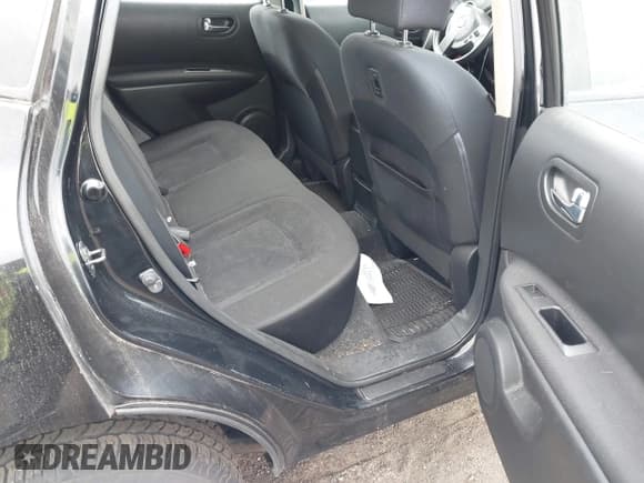 ✅ 2010 Nissan Rogue S • VIN: JN8AS5MV7AW602947 • Lot: 41919982. Wystawiony na IAAI z przebiegiem 98 729 mil. Bezpłatny archiwum sprzedaży aukcyjnych z USA i szczegółowy raport historii pojazdu na DreamBid. Zdjęcie 8.