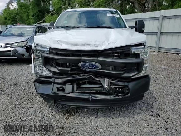 ✅ 2022 Ford F-250 XL • VIN: 1FTBF2A60NEF41677 • Lot: 53192155. Wystawiony na Copart z przebiegiem 11 439 mil. Bezpłatny archiwum sprzedaży aukcyjnych z USA i szczegółowy raport historii pojazdu na DreamBid. Zdjęcie 10.